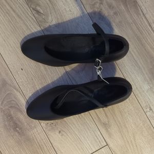 Capezio Character Shoes Brand New Never Worn